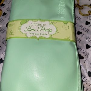 Beauty creation brush set